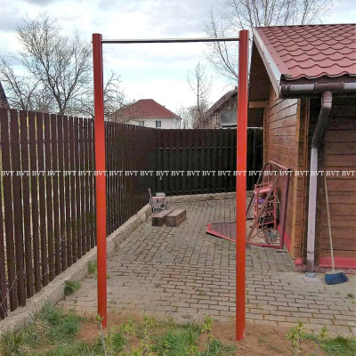 Уличный турник с перекладиной из нержавеющей стали